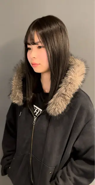 ミディアム chill_ KAZUKIのヘアスタイル