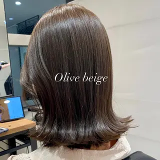 ミディアム カラー DAIKIベージュ 🍂レイヤーカットのヘアスタイル