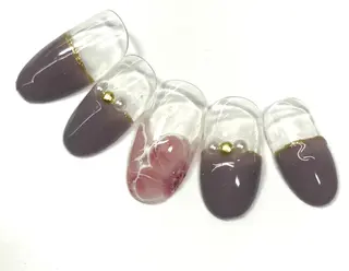 ネイル イワサキ のネイルデザイン