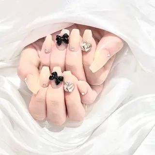 ネイル WISTERIA midoriのネイルデザイン