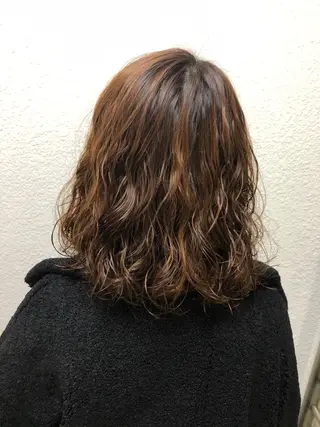 ミディアム パーマ 及川 祐輔のヘアスタイル