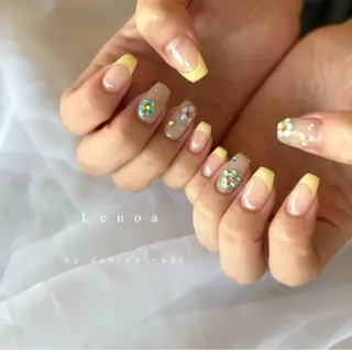 ネイル Lenoa Yukiのネイルデザイン