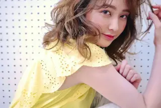 ミディアム カラー ブリーチカラー 美髪矯正takaraのヘアスタイル