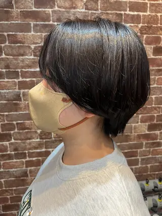ミディアム カラー 久木原 ゆりのヘアスタイル