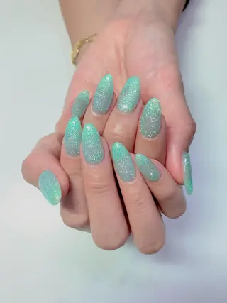ネイル Emmi salonのネイルデザイン