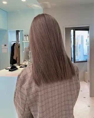 セミロング カラー ヘアアレンジ 韓国レイヤー＆ピンク 艶髪🩶maikoのヘアスタイル