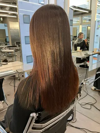 ロング 勝谷 悟史のヘアスタイル