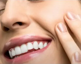 メンズ futaba ホワイトニング/天神のエステ・リラクイメージ