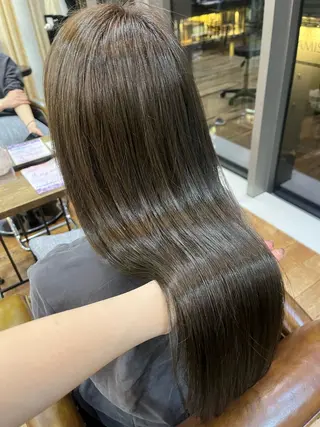 カラー 東茉央/ブリーチ リタッチ🧸銀座のヘアスタイル