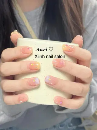 ネイル 𝓐𝓷𝓻𝓲 XiinhNailのネイルデザイン