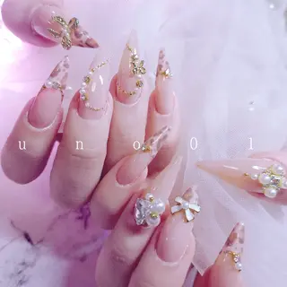 ネイル 梅田🦄中崎町🩵 u n o 0 1のネイルデザイン