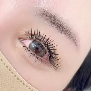 マツエク・マツパ Nail &eye TROISのネイルデザイン