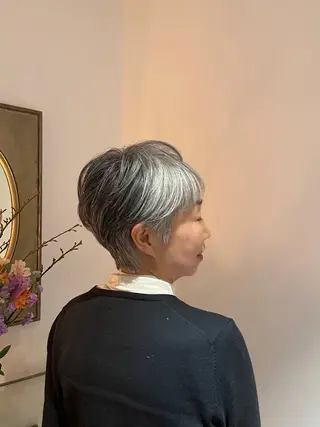 ショート 中村 佳菜のヘアスタイル