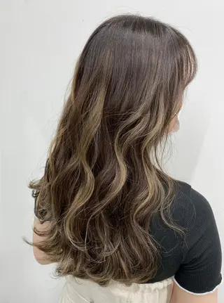 ロング 【公式】amble luxe 中野のヘアスタイル