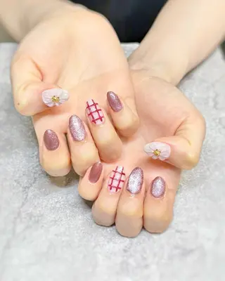 ネイル DEHARA MAKIKOのネイルデザイン