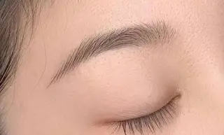 アイブロウ 三浦  由美のマツエク・マツパデザイン