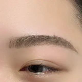 アイブロウ Eden Eyelashのマツエク・マツパデザイン