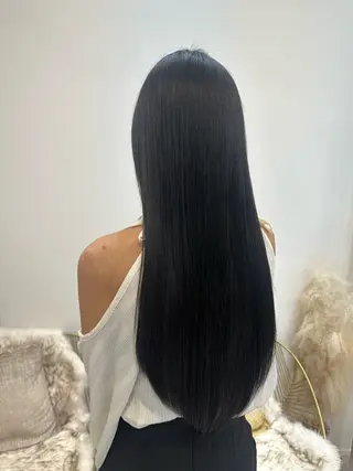 ロング Emuest心斎橋 SAKIのヘアスタイル