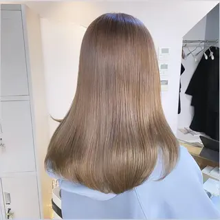 セミロング カラー パーマ ヘアアレンジ メンズ キッズ ネイル マツエク・マツパ アイブロウ 暖色系/透明感 治野心のヘアスタイル