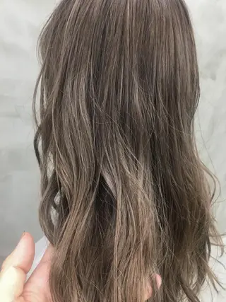 カラー モエ 代々木公園/神山町のヘアスタイル