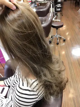 ショート ミディアム セミロング ロング カラー 吉本 yoshimotoのヘアスタイル