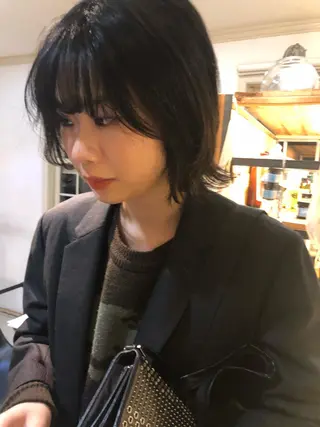 ミディアム NOUN所属・eri kinjoのヘアスタイル