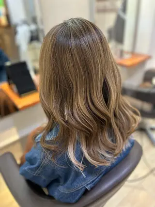 セミロング Tabata Hikaruのヘアスタイル