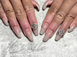 ネイル Li aile kana💎🫧のネイルデザイン