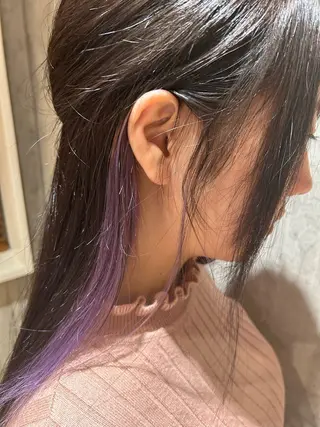 セミロング カラー 🌊インナーカラー 🐬櫻井海星のヘアスタイル
