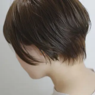 ショート カラー 上田 篤史のヘアスタイル