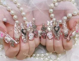ネイル hikikibyee ♡のネイルデザイン