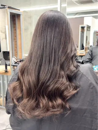 ロング カラー Kotoko🖤/海 外/バレイヤージュのヘアスタイル