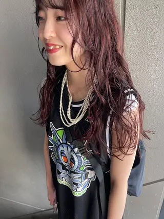 ロング カラー パーマ 💓パーマ，💗 レイヤーカットのヘアスタイル