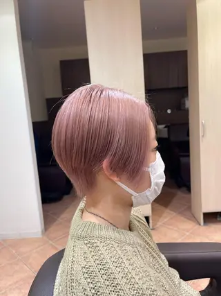 ショート カラー ☘️お悩み解決☘️ 岡部恒輝のヘアスタイル