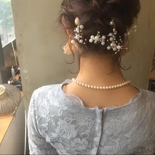 ミディアム カラー ヘアアレンジ ROSTAR所属・川上 智汐のヘアスタイル