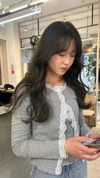 ロング カラー じゅわっと暖色カラー 🍊Moemiのヘアスタイル