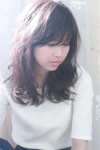 セミロング 丸茂 聖名のヘアスタイル
