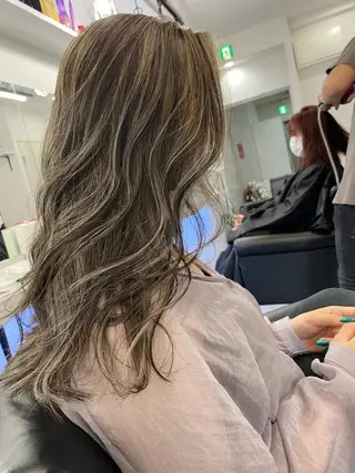 ロング カラー ｎ／ｍ所属・桜木町駅徒歩5分 横浜隣駅のヘアスタイル