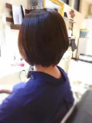 ショート カラー 🌈２０年目突入🎉 山口のヘアスタイル