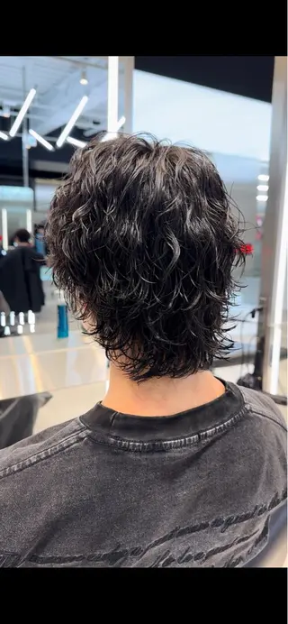 ミディアム パーマ メンズ fifth park 六反穂 龍介のヘアスタイル