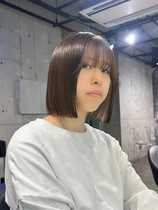 ショート カラー 【縮毛矯正ブリーチ】 MANATO🌈のヘアスタイル