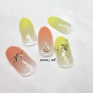 ネイル 久場 晴美のネイルデザイン