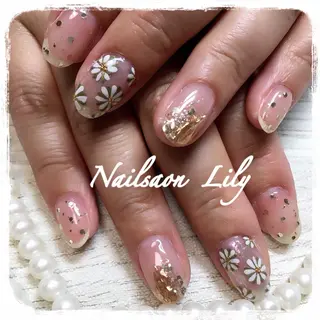 ネイル Lily*nail 🌻Mii🌻のネイルデザイン