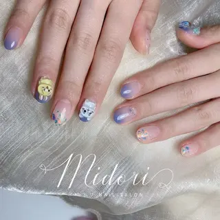 ネイル M eiのネイルデザイン