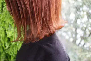 ミディアム カラー 吉本 知弘のヘアスタイル