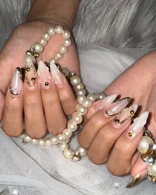 ネイル Feel ‪‪☺︎‬Yuriaのネイルデザイン