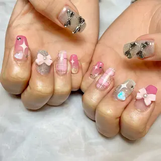 ネイル Reflection marikoのネイルデザイン