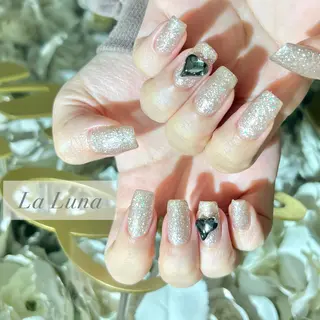 ネイル LaLuna🌙 Natsukiのネイルデザイン