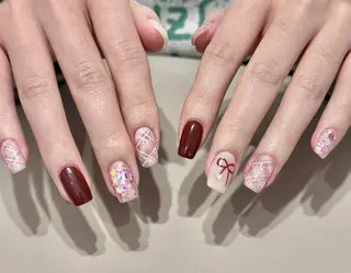 ネイル Pure&Rich Nailのネイルデザイン