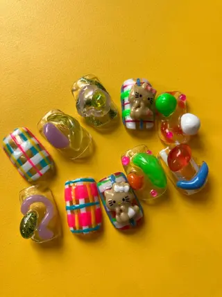 ネイル エンナリリーナネイル所属・ennarilina エンナリリーナネイルのネイルデザイン